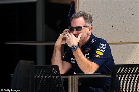 Intimate texts and photos allegedly sent by Red Bull boss。